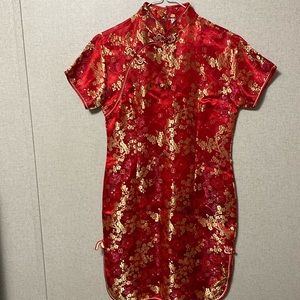 Authentic Chinese Dress. Size is a small large.